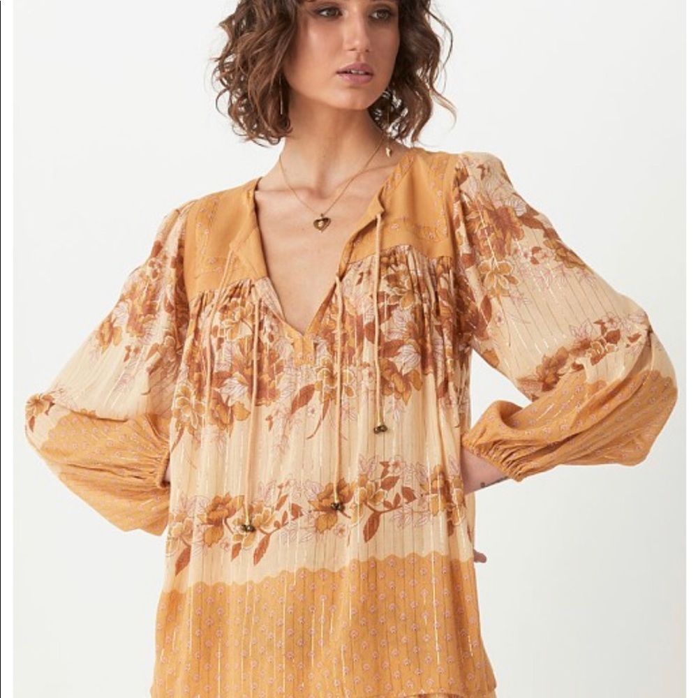 Spell and the Gypsy NWT coco lei blouse